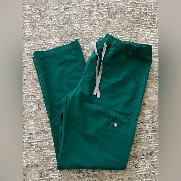 Pants - Picture 10 of 10